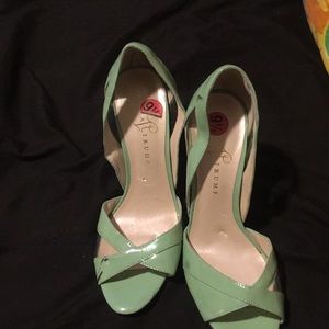 Brand new ivanka trump 🇺🇸